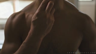 Tattooed and Tempting, Big Tits - бесплатное порно на GEEZ.TUBE