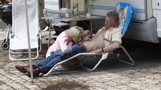 Смотри Scott's Outdoor Sex with a Blonde на GEEZ.TUBE - лучшие видео