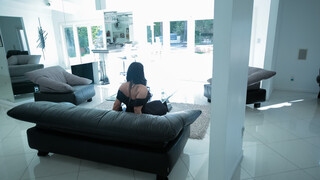 Stepmom Sheena Ryder Fucks Wrex Oliver - POV Laundry Day Fun - бесплатное порно на GEEZ.TUBE