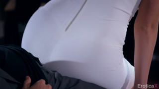 Picking Up a Blonde - бесплатное порно на GEEZ.TUBE