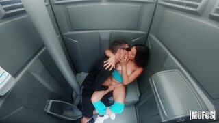 Cowgirl Fuck with Ella Cruz and Tyler Steel - бесплатное порно на GEEZ.TUBE