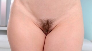 Смотри Milf and Teen Share Dick на GEEZ.TUBE - лучшие видео