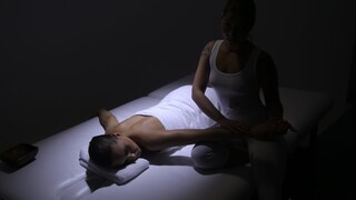 Oiled Lesbian Massage with Licking - бесплатное порно на GEEZ.TUBE