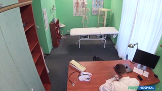Amateur Nurse Fucks Doctor in POV - бесплатное порно на GEEZ.TUBE