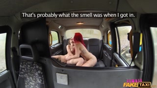 Redhead and Posh Lady's Car Ride Adventure - бесплатное порно на GEEZ.TUBE