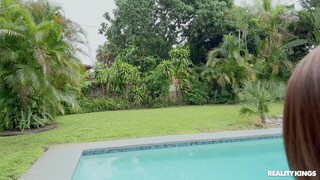 Real Estate MILF Pussy Licking & Rough Deepthroat - бесплатное порно на GEEZ.TUBE