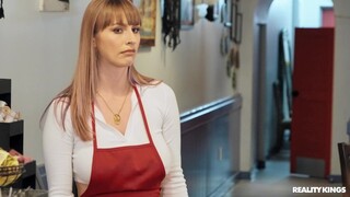 Смотри Employee's Naughty Mouth на GEEZ.TUBE - лучшие видео