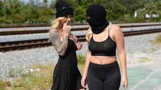 Van Life: Threesome Edition - бесплатное порно на GEEZ.TUBE
