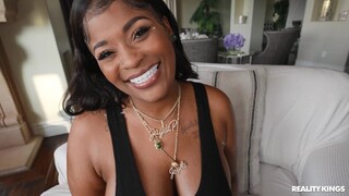 Jayla Page’s Feet Fetish Scene with Ricky Johnson - бесплатное порно на GEEZ.TUBE
