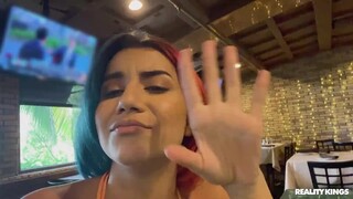 Gagging and POV Action with Interracial Threesome - бесплатное порно на GEEZ.TUBE