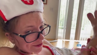 Riley Star POV Nurse Roleplay - бесплатное порно на GEEZ.TUBE