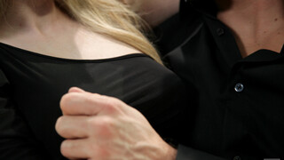 Shaved Blonde in Panties Loves Big Dick - бесплатное порно на GEEZ.TUBE