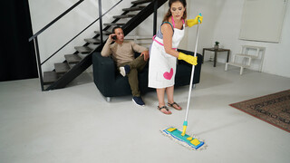 Montse Swinger Rough Housekeeping Sex - бесплатное порно на GEEZ.TUBE