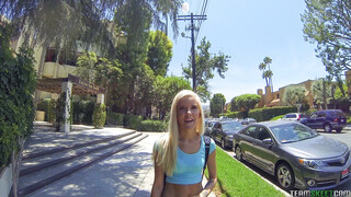 Tony Profane Wins College Girl Halle Von With Money - бесплатное порно на GEEZ.TUBE