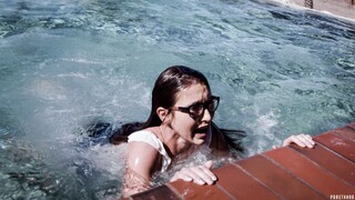 Brunette Teen Takes First Cock with Moans - бесплатное порно на GEEZ.TUBE