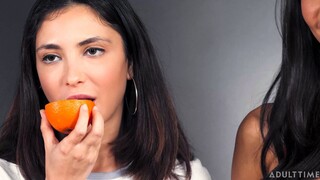 Lesbian Rimming & Licking: Emily Willis & Jane Wilde - бесплатное порно на GEEZ.TUBE