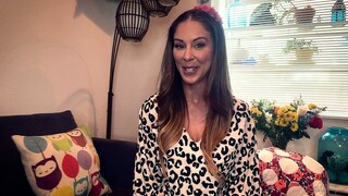 Natural Tits MILF & College Girl 69 - Hairy Pussy Closeup - бесплатное порно на GEEZ.TUBE