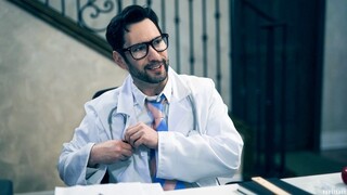 Doctor Fucks Tattoo Brunette Siri Dahl Deep & Rough - бесплатное порно на GEEZ.TUBE