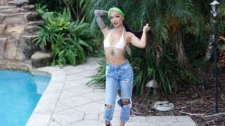 Lil D Pounds Paisley Paige by the Water - бесплатное порно на GEEZ.TUBE