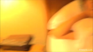 Friends Turn Lovers: Saraya Double Penetrated and Fingered - бесплатное порно на GEEZ.TUBE