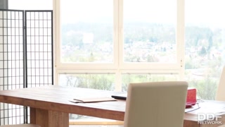 European Blonde Rebecca Volpetti Loves Office Anal - бесплатное порно на GEEZ.TUBE
