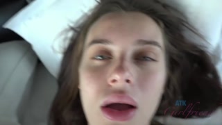 POV Facial with Lana Rhoades - Huge Cum Load - бесплатное порно на GEEZ.TUBE