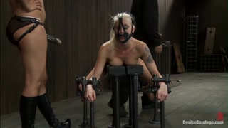 Blonde in Metal Bondage - Hardcore BDSM with James Deen & Isis Love - бесплатное порно на GEEZ.TUBE