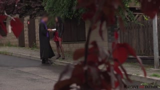 Taboo Catholic Sex – Priest Plugs MILF’s Tight Hole - бесплатное порно на GEEZ.TUBE