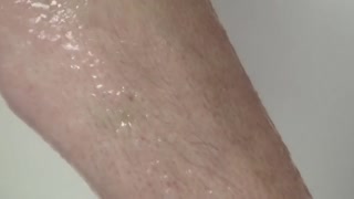 Redhead striptease in the shower with Sylvia Sinclair - бесплатное порно на GEEZ.TUBE