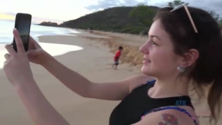 Smoking Rosalyn Sphinx gets pounded in the sand - бесплатное порно на GEEZ.TUBE