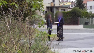 Tattooed Brunette Eve Fucks Lost Russian Guy - бесплатное порно на GEEZ.TUBE