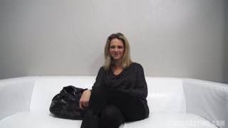European Hottie Sandra Gets Dirty - бесплатное порно на GEEZ.TUBE