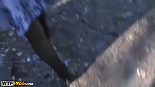 Danna loves huge cock in her ass outdoors - бесплатное порно на GEEZ.TUBE