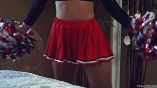Liza Rowe in Hot Cheerleader Porn Scene - бесплатное порно на GEEZ.TUBE