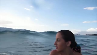 Ashlynn Taylor Small Tits Beach Pissing Fun - бесплатное порно на GEEZ.TUBE