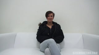 Czech Brunette Nikola’s Big Tits Casting Fun - бесплатное порно на GEEZ.TUBE