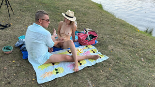 Czech Blonde Adriana's Blind Date by the Water Gets Hardcore - бесплатное порно на GEEZ.TUBE