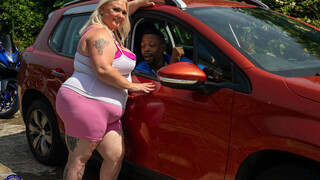 Curvy British MILF Peggy DeVille takes a big black cock for a ride - бесплатное порно на GEEZ.TUBE