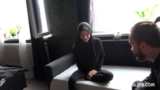Hijab Babe Sara Kay Takes Lawyer's Thick Cock - бесплатное порно на GEEZ.TUBE