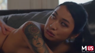 Asian hottie Avery Black loves big security dick - бесплатное порно на GEEZ.TUBE