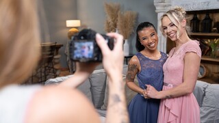 Смотри Interracial Stepfamily: Ebony Stepsister на GEEZ.TUBE - лучшие видео