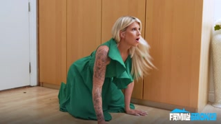 Brunette Cuckquean Sucks and Swallows Cum - бесплатное порно на GEEZ.TUBE