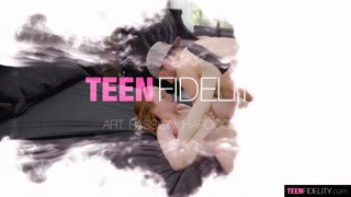 Teenage freckles meet hardcore fucking - бесплатное порно на GEEZ.TUBE