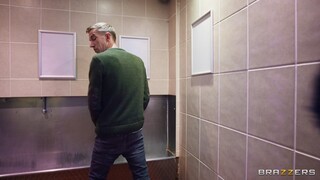 European Girl with 2 Cocks: Oral Train - бесплатное порно на GEEZ.TUBE