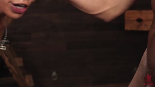 Rope Suspension and Spitting - бесплатное порно на GEEZ.TUBE