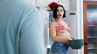 Short Hair, Big Tits: Lucy Lotus - бесплатное порно на GEEZ.TUBE