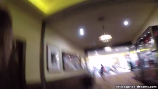 Brunette Bombshell in Las Vegas - Part One - бесплатное порно на GEEZ.TUBE