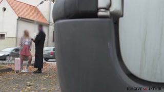 Hot Blonde Gets Picked Up and Fucked by Priest - бесплатное порно на GEEZ.TUBE