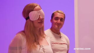 A Blindfolded Date with a Tattooed Twist - бесплатное порно на GEEZ.TUBE
