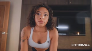 Hottie Takes the Office - бесплатное порно на GEEZ.TUBE